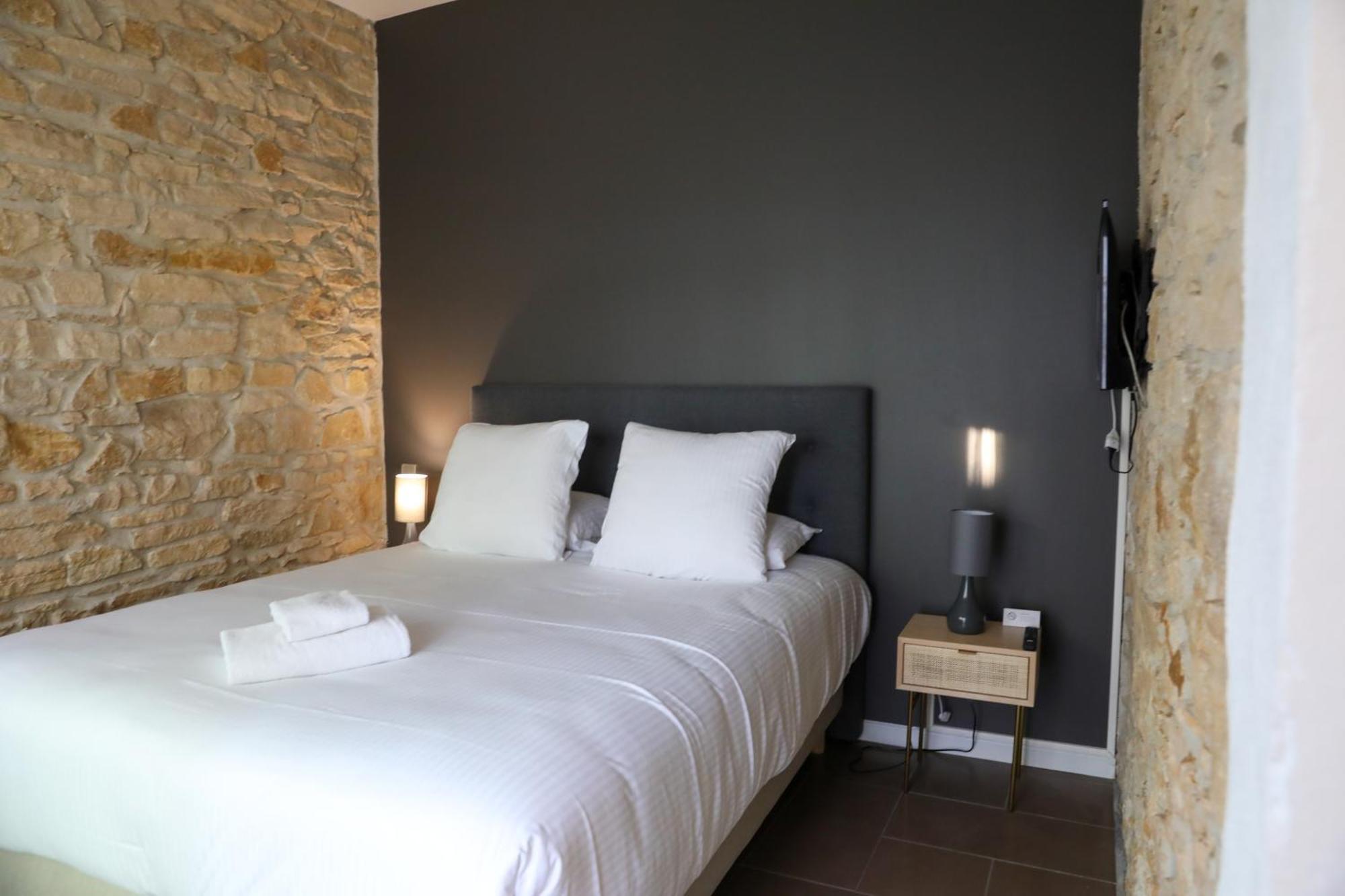 Sequoias Golf & Ressort Hotel Ruy-Montceau Luaran gambar