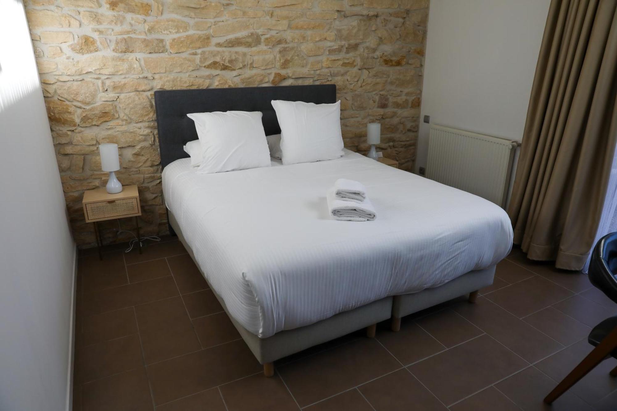 Sequoias Golf & Ressort Hotel Ruy-Montceau Luaran gambar