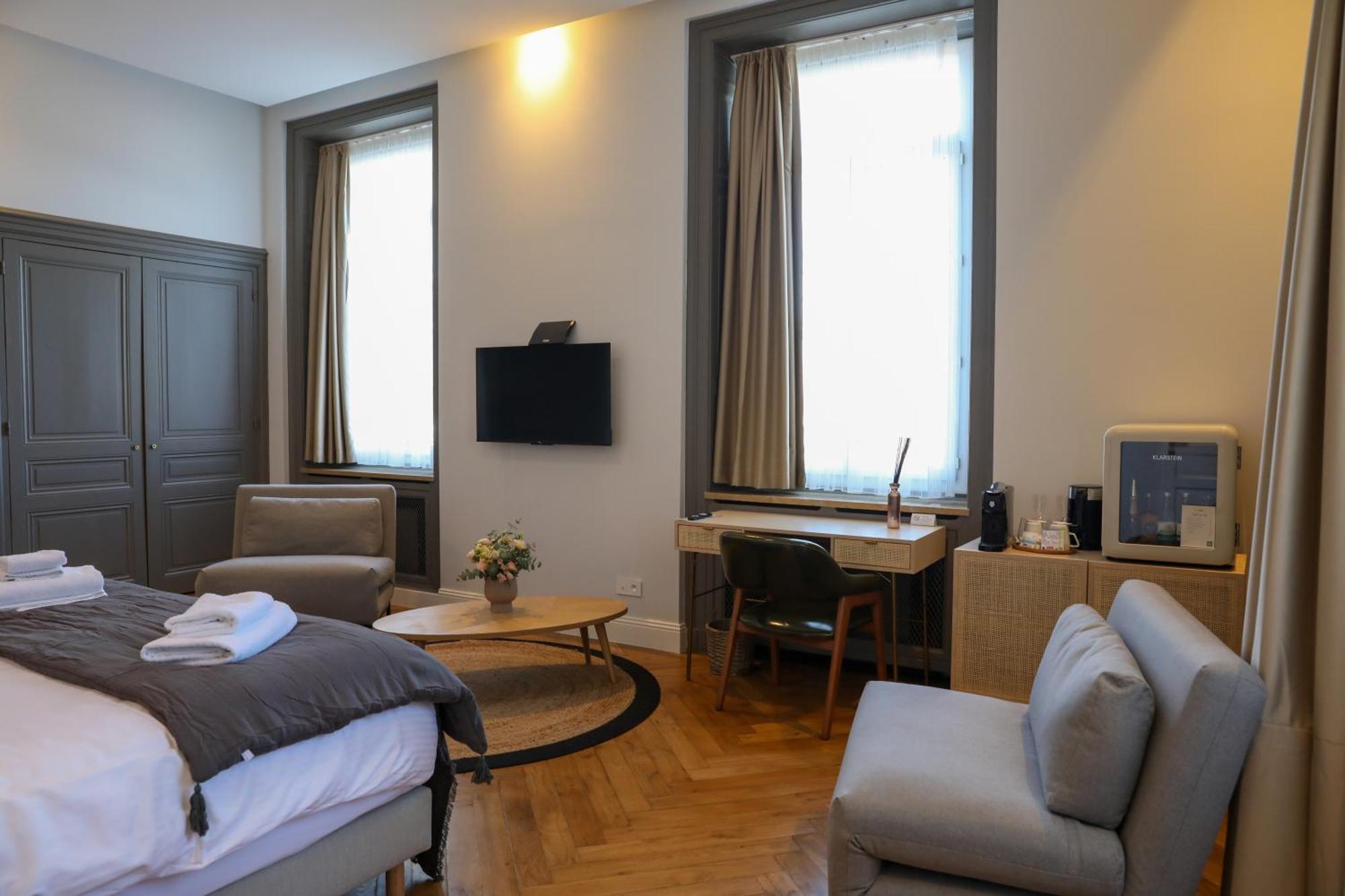 Sequoias Golf & Ressort Hotel Ruy-Montceau Luaran gambar