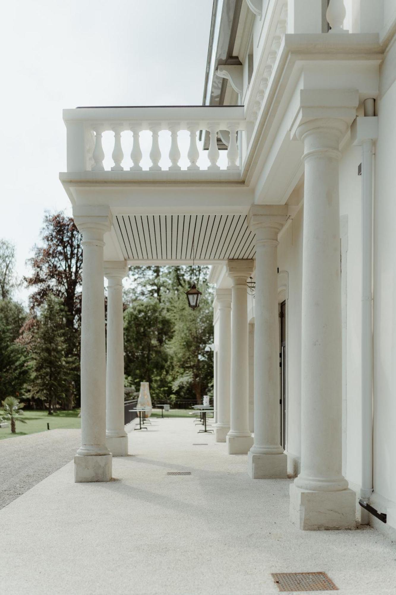 Sequoias Golf & Ressort Hotel Ruy-Montceau Luaran gambar